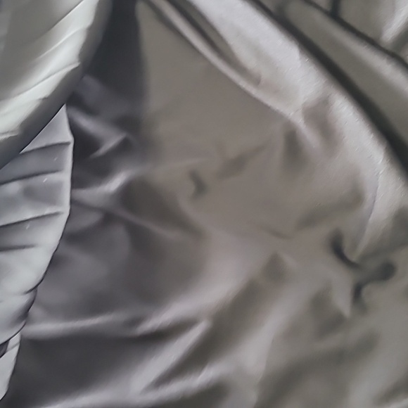 B. Darlin Women's Long Formal Sleeveless Dress Size 11/12 Black/Mint - Picture 10 of 10